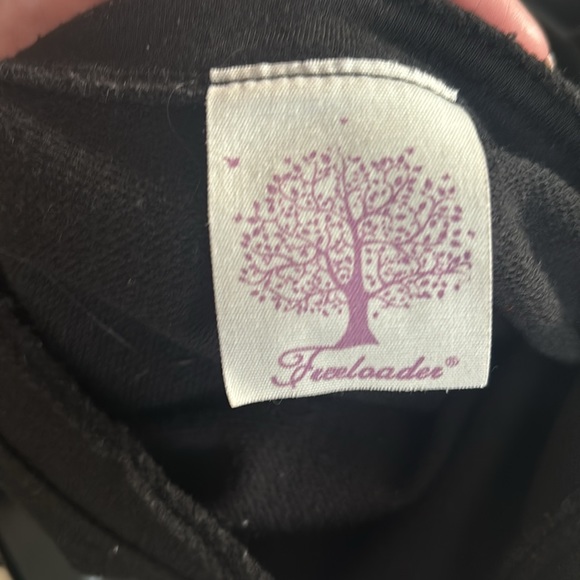 ⚠️ Lowest Price ⚠️ Raw Hem, Side Split Tee - Picture 6 of 7